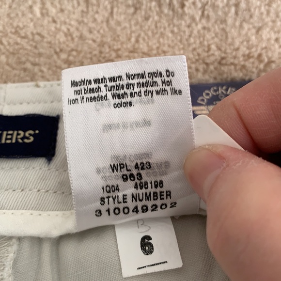 Women’s Dockers Khaki Shorts Sz 12 - Picture 6 of 6